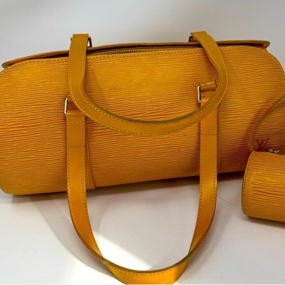 Louis Vuitton Soufflot Épi leather bag pouch GUC Yellow - Picture 2 of 9